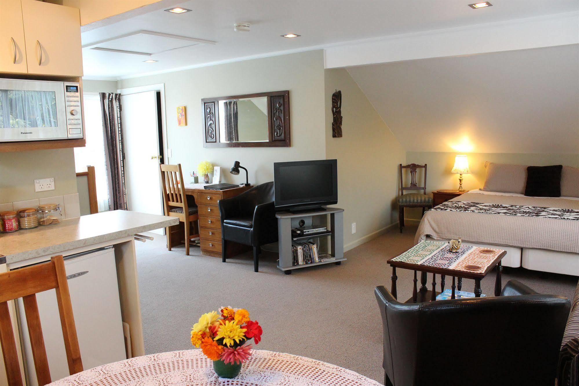 Annick House Bed And Breakfast Nelson Exteriör bild